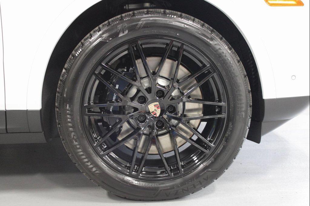 new 2026 Porsche Cayenne car, priced at $134,900