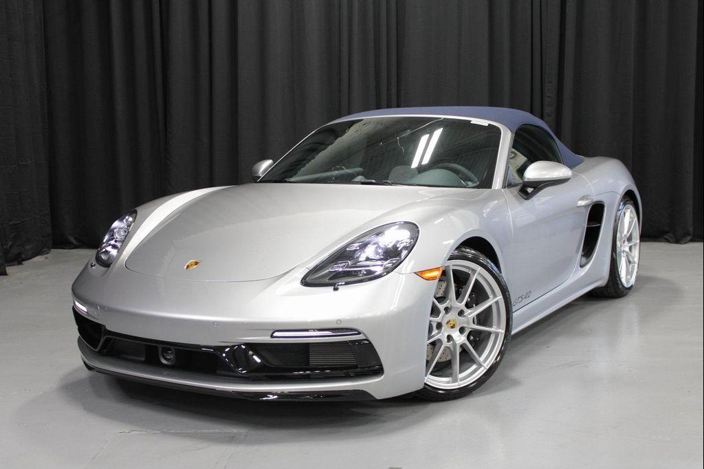 new 2025 Porsche 718 Boxster car