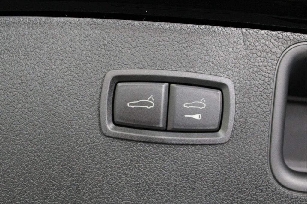 new 2026 Porsche Macan car, priced at $77,500