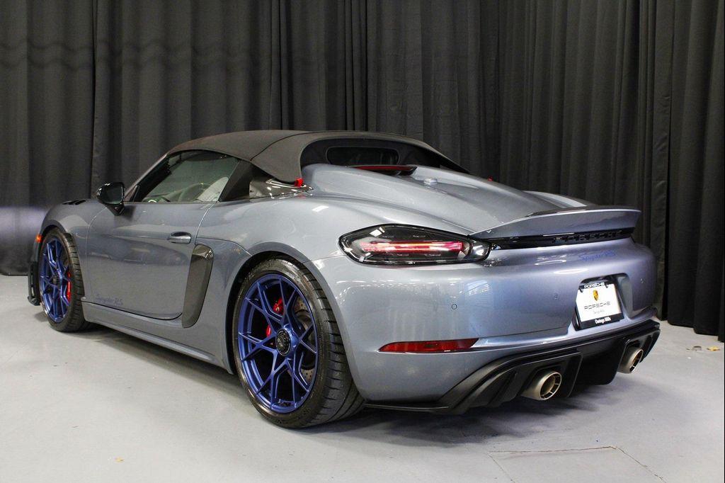 used 2025 Porsche 718 Spyder car