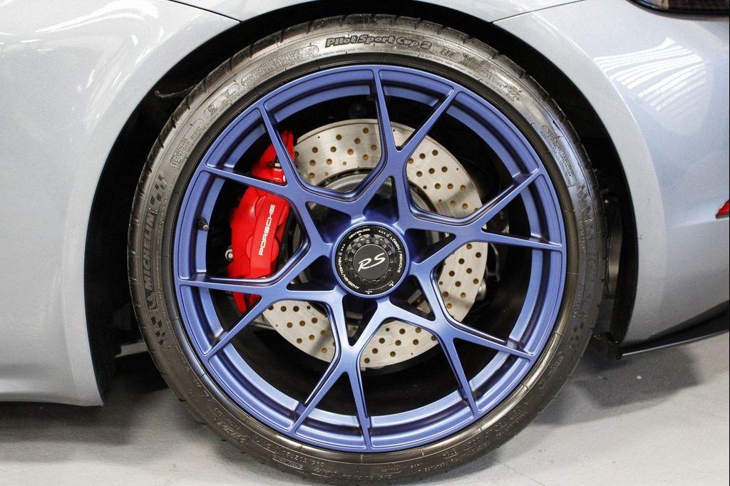 used 2025 Porsche 718 Spyder car