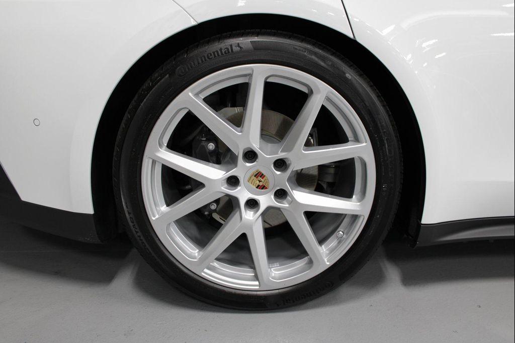 new 2025 Porsche Panamera car, priced at $135,425