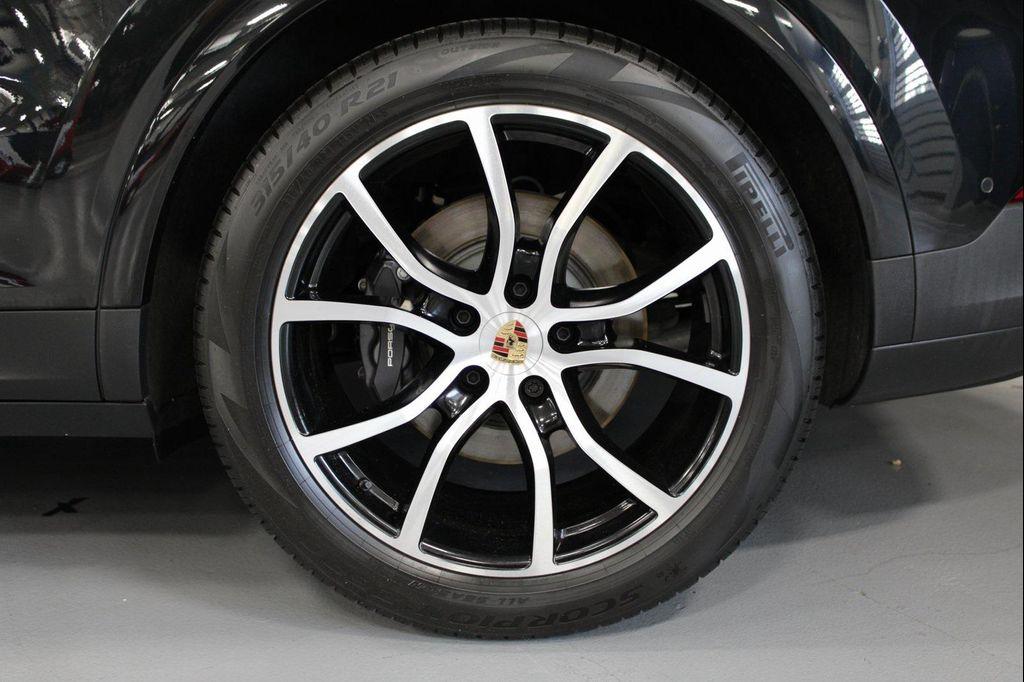 used 2025 Porsche Cayenne car, priced at $88,888