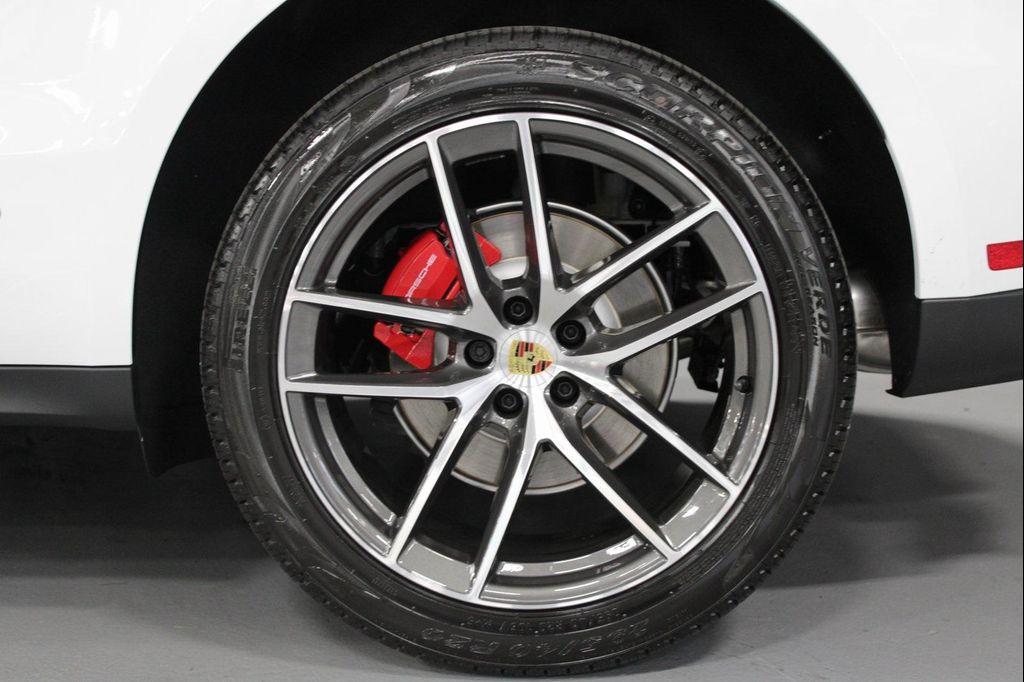 new 2026 Porsche Macan car