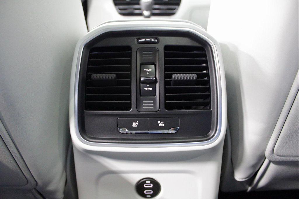 new 2026 Porsche Macan car