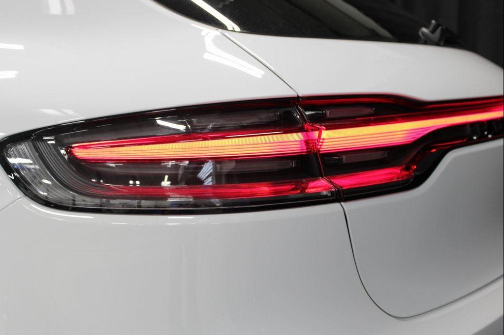 new 2026 Porsche Macan car