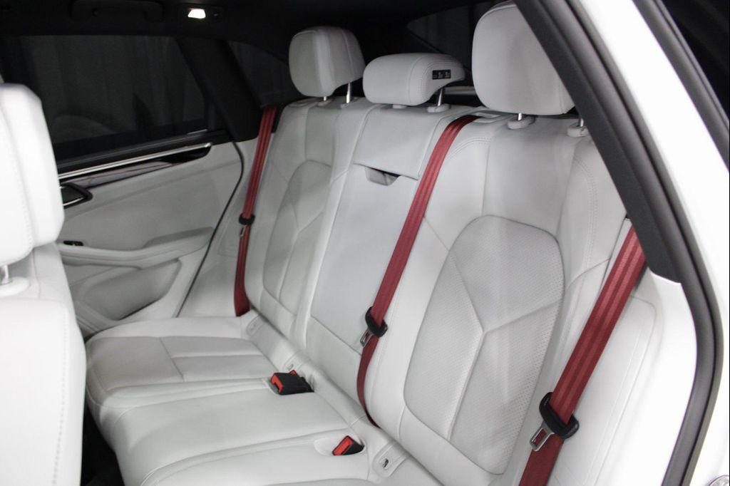 new 2026 Porsche Macan car