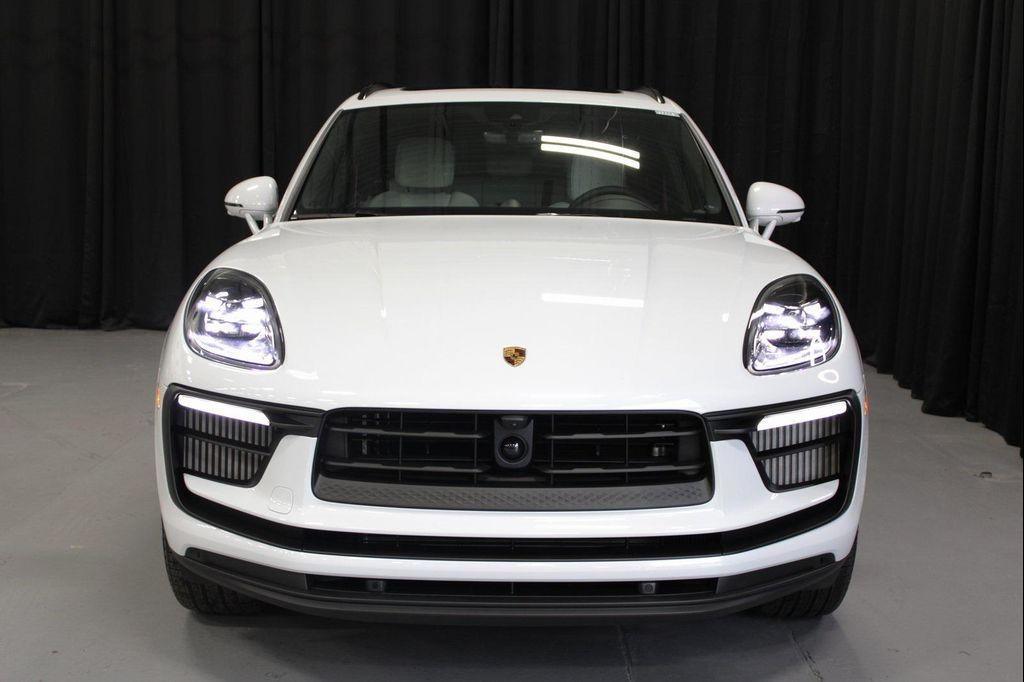 new 2026 Porsche Macan car