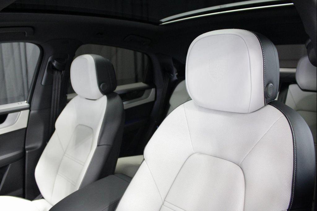 new 2026 Porsche Cayenne car