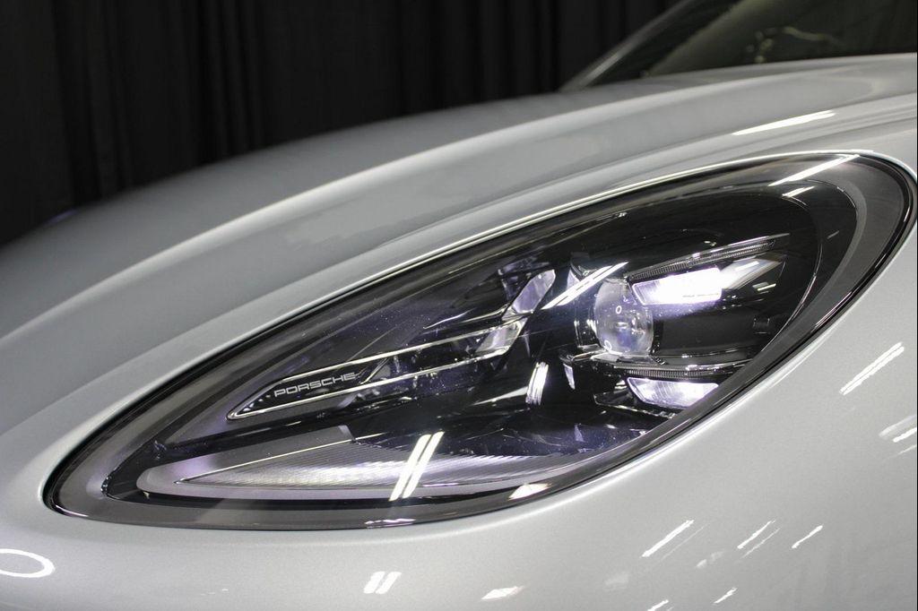new 2026 Porsche Macan car