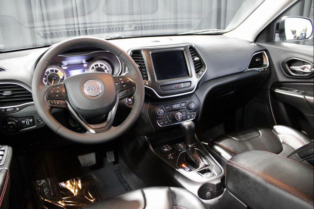 used 2022 Jeep Cherokee car, priced at $25,888