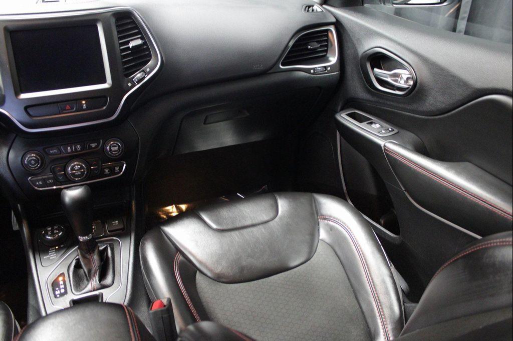 used 2022 Jeep Cherokee car, priced at $25,888