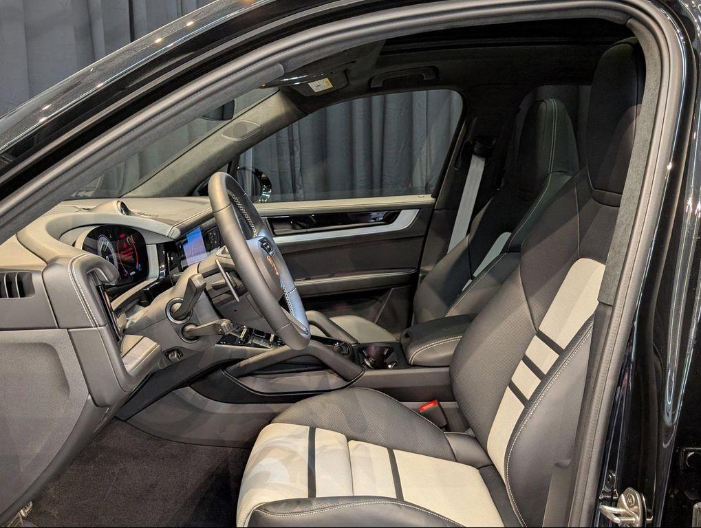 new 2025 Porsche Cayenne car, priced at $151,935