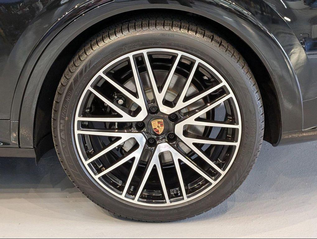 new 2025 Porsche Cayenne car, priced at $151,935