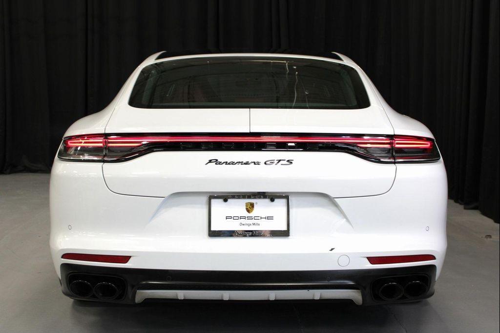 used 2022 Porsche Panamera car
