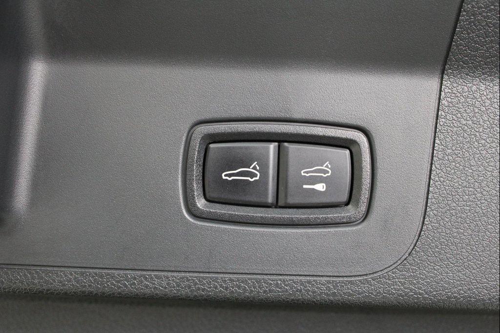 used 2022 Porsche Panamera car