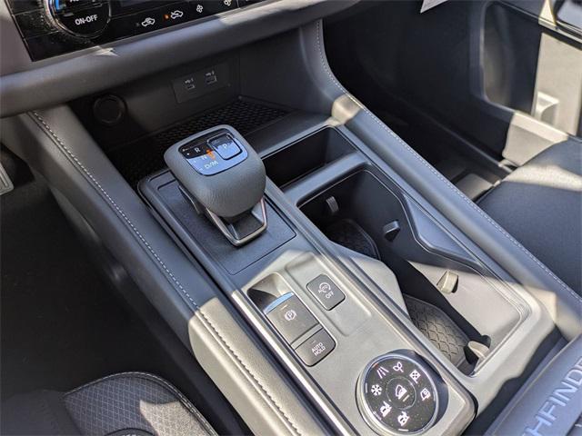 new 2024 Nissan Pathfinder car