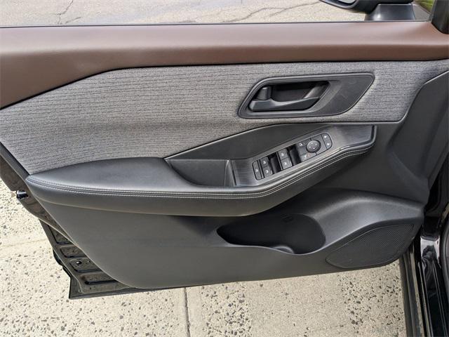 used 2021 Nissan Rogue car, priced at $20,900