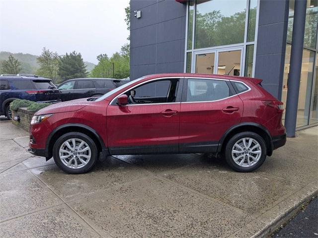 used 2022 Nissan Rogue Sport car, priced at $19,990