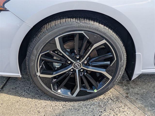 new 2025 Nissan Altima car, priced at $31,210