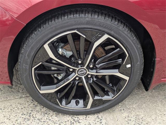 new 2025 Nissan Altima car, priced at $34,190