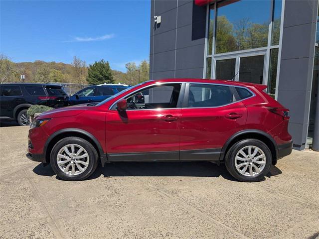 used 2020 Nissan Rogue Sport car, priced at $18,990