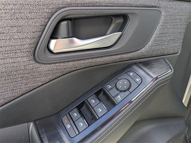 used 2022 Nissan Rogue car, priced at $21,800