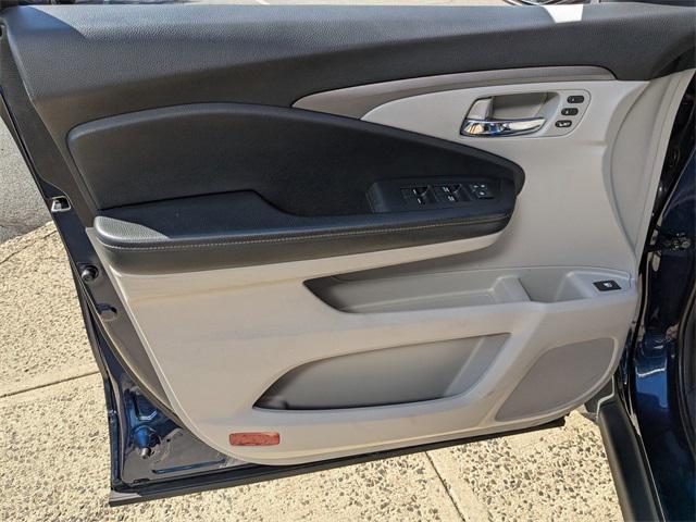 used 2022 Honda Ridgeline car, priced at $28,495