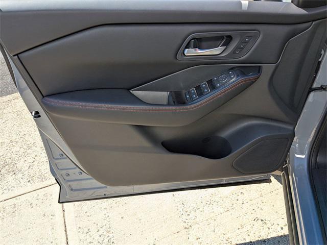 new 2025 Nissan Rogue car