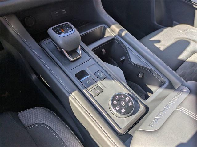 new 2024 Nissan Pathfinder car