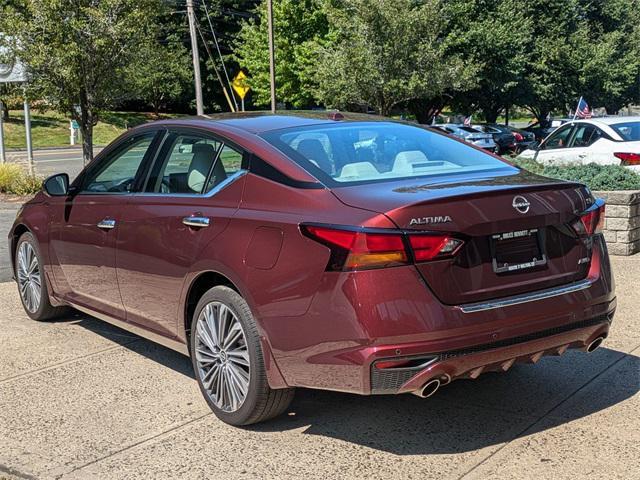 used 2023 Nissan Altima car, priced at $24,790