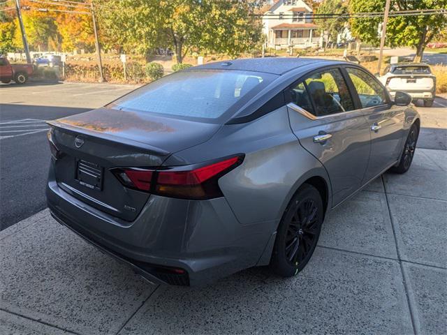 new 2025 Nissan Altima car, priced at $31,965