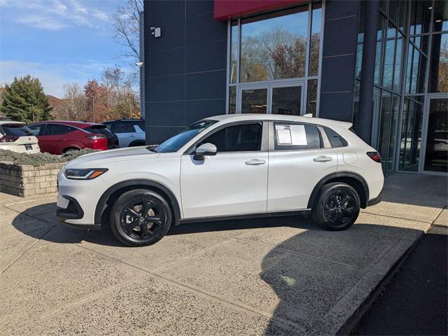 used 2025 Honda HR-V car