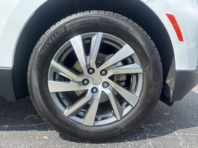 used 2023 Chevrolet Equinox car, priced at $25,686