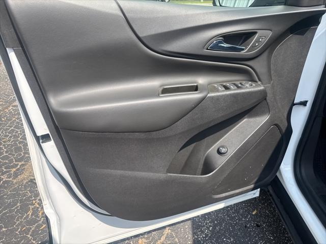 used 2023 Chevrolet Equinox car, priced at $25,686