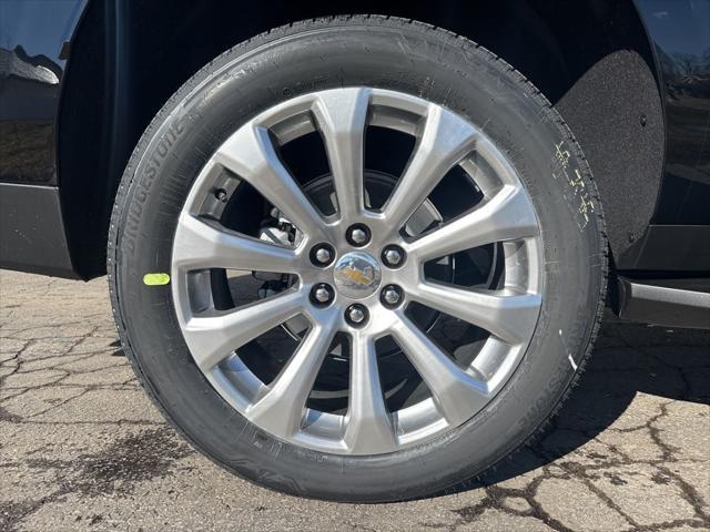 new 2025 Chevrolet Suburban car, priced at $79,324