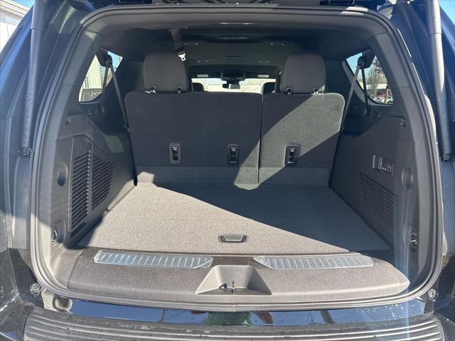 new 2025 Chevrolet Suburban car, priced at $79,324