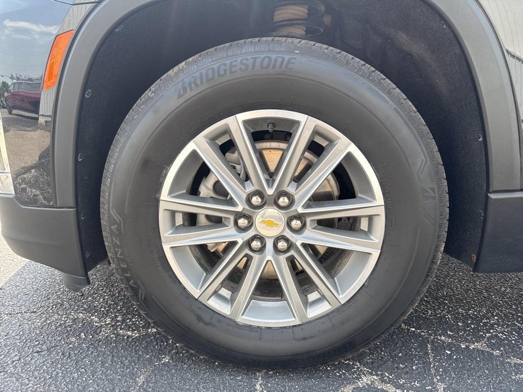 used 2022 Chevrolet Traverse car, priced at $29,428
