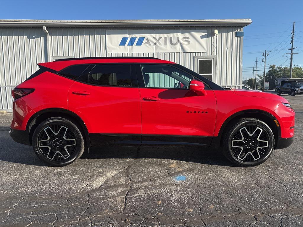 used 2024 Chevrolet Blazer car, priced at $31,997
