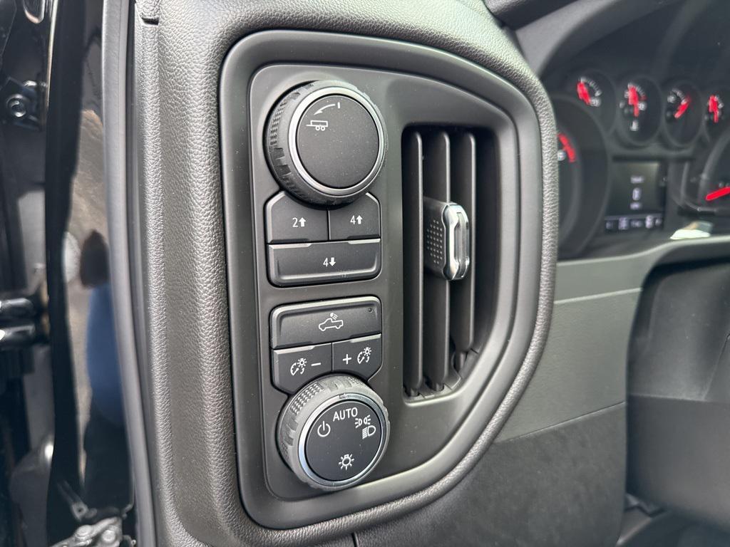 new 2025 Chevrolet Silverado 2500 car, priced at $57,210