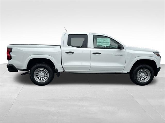 new 2024 Chevrolet Colorado car, priced at $31,500