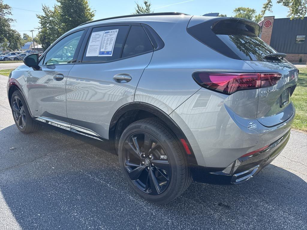 used 2025 Buick Envision car, priced at $35,998