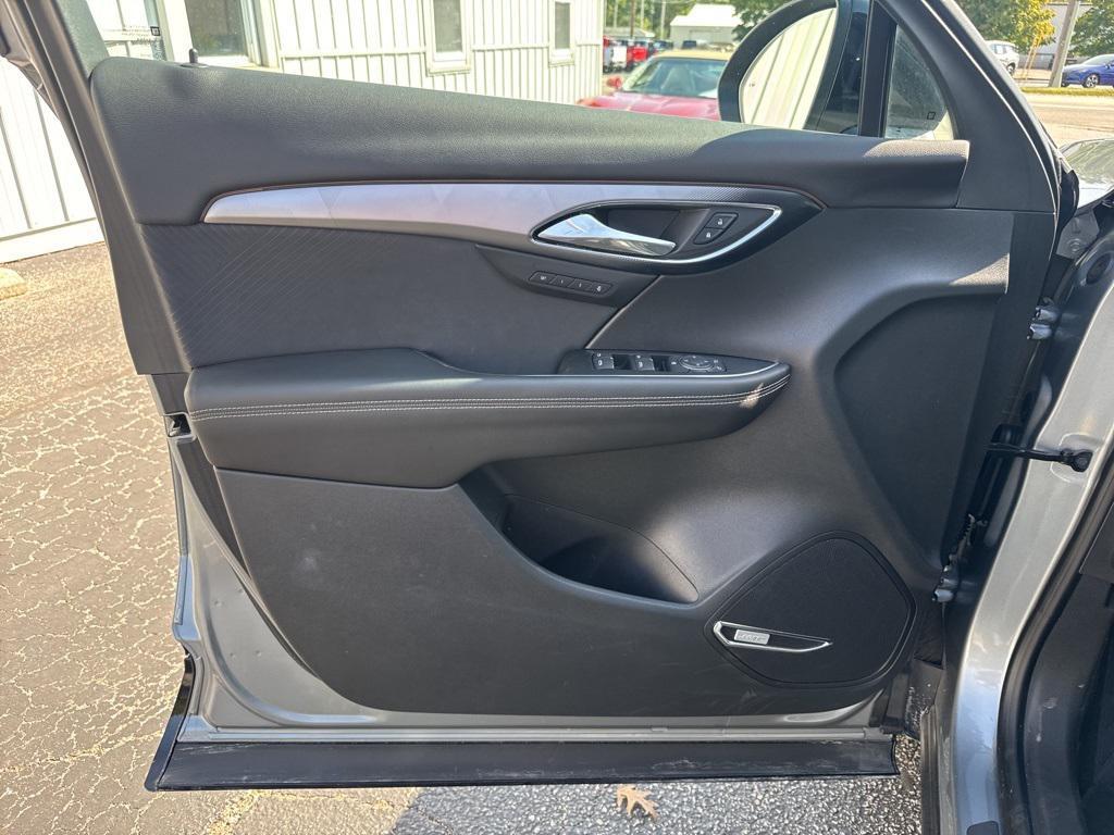used 2025 Buick Envision car, priced at $35,998