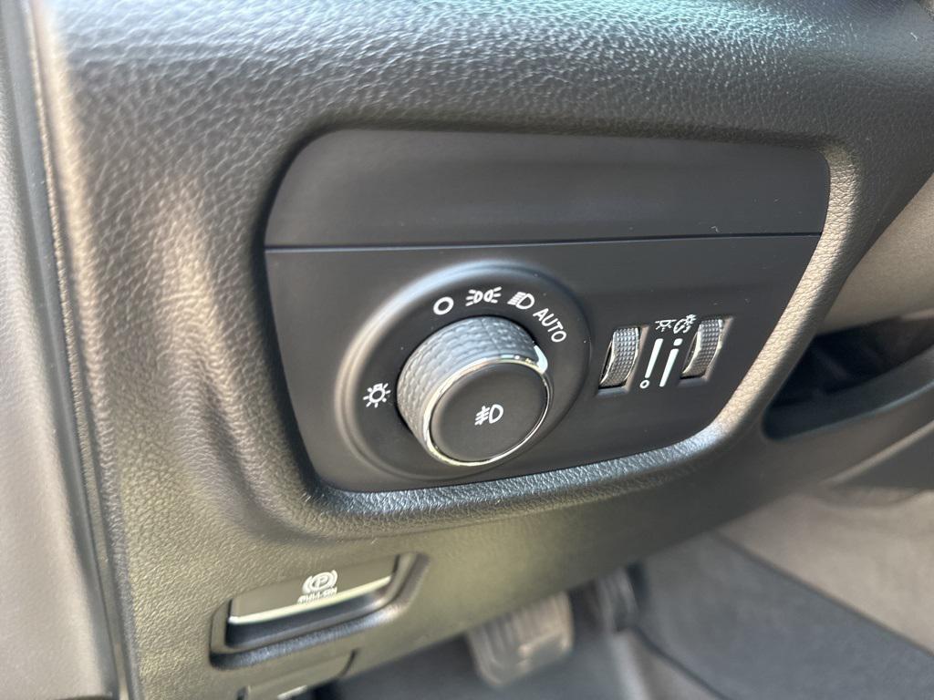 used 2023 Jeep Grand Cherokee car, priced at $44,997
