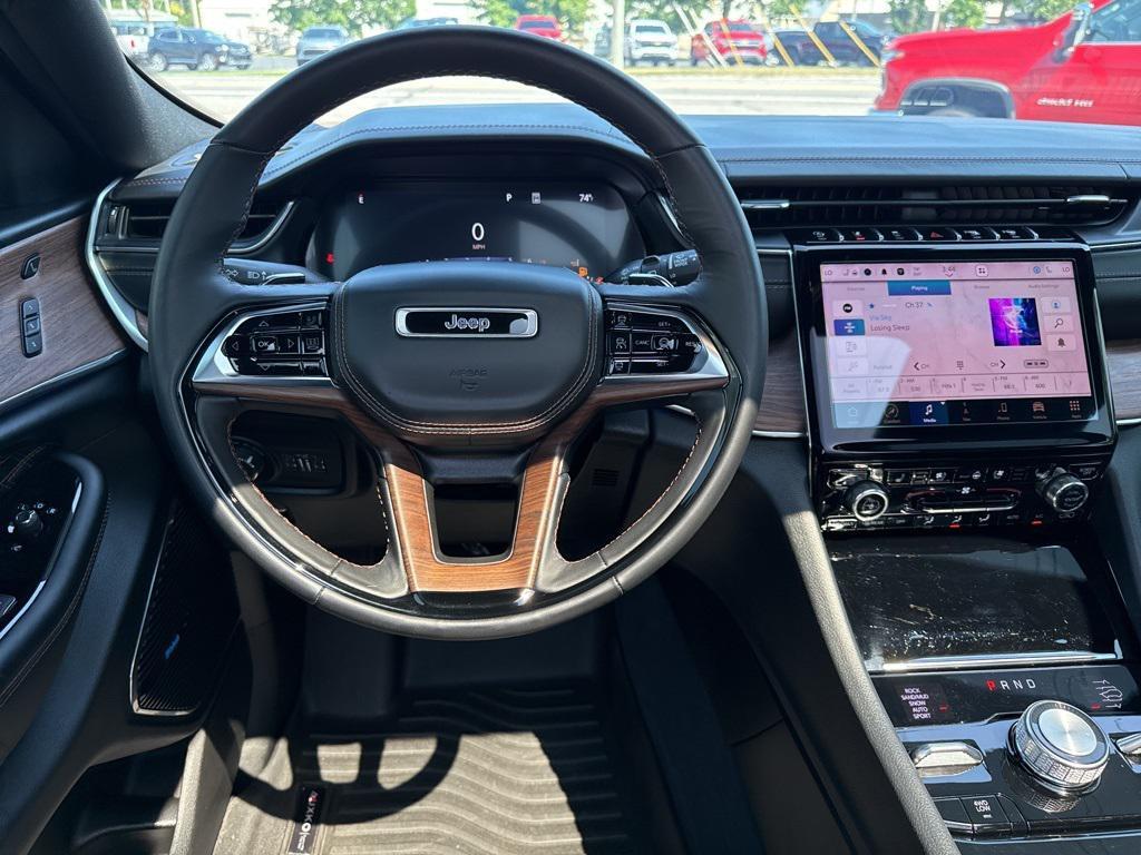 used 2023 Jeep Grand Cherokee car, priced at $44,997