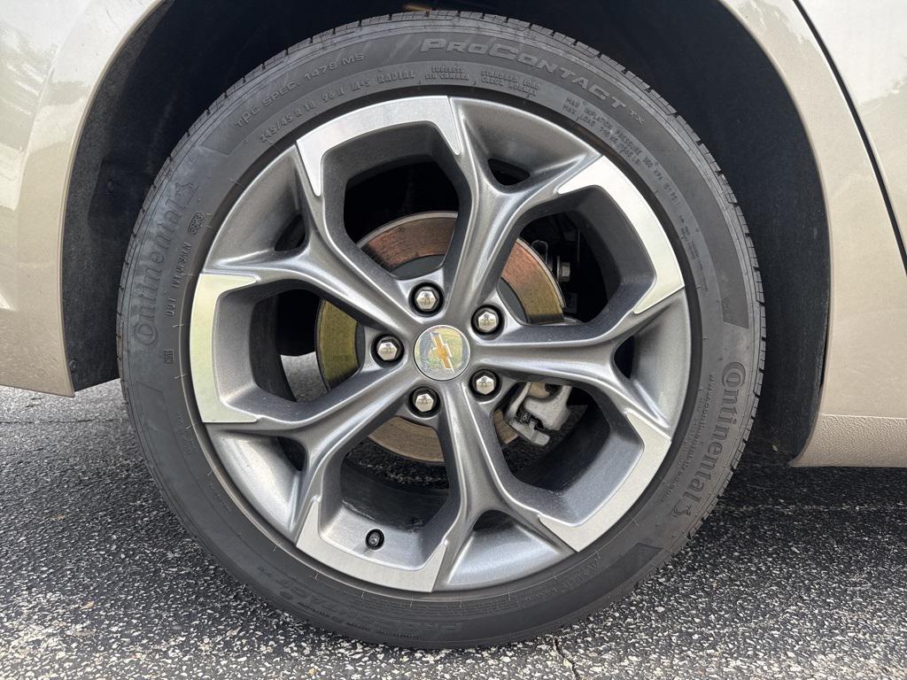 used 2024 Chevrolet Malibu car, priced at $20,298