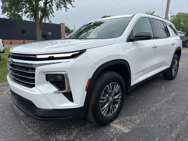new 2025 Chevrolet Traverse car, priced at $41,437