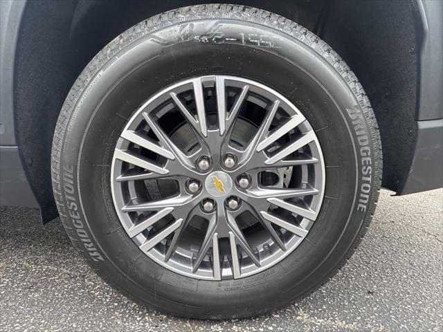 new 2025 Chevrolet Traverse car, priced at $41,437