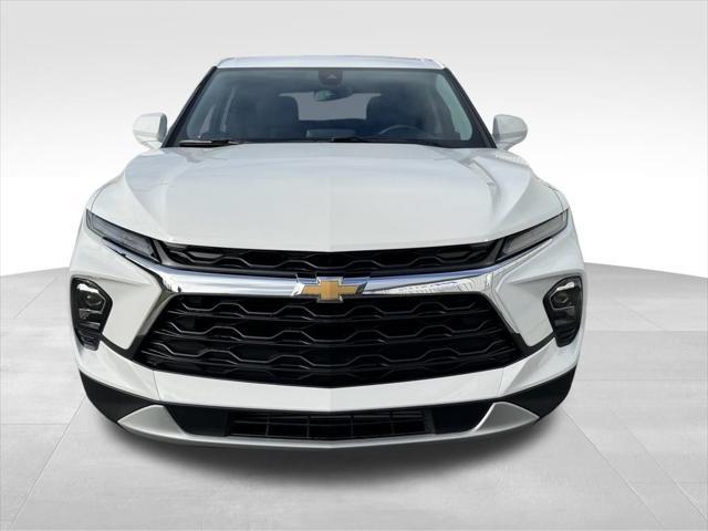 new 2024 Chevrolet Blazer car, priced at $37,311