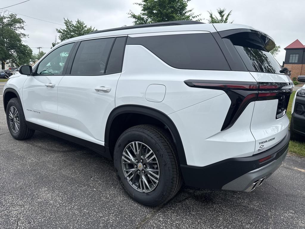 new 2025 Chevrolet Traverse car, priced at $41,999